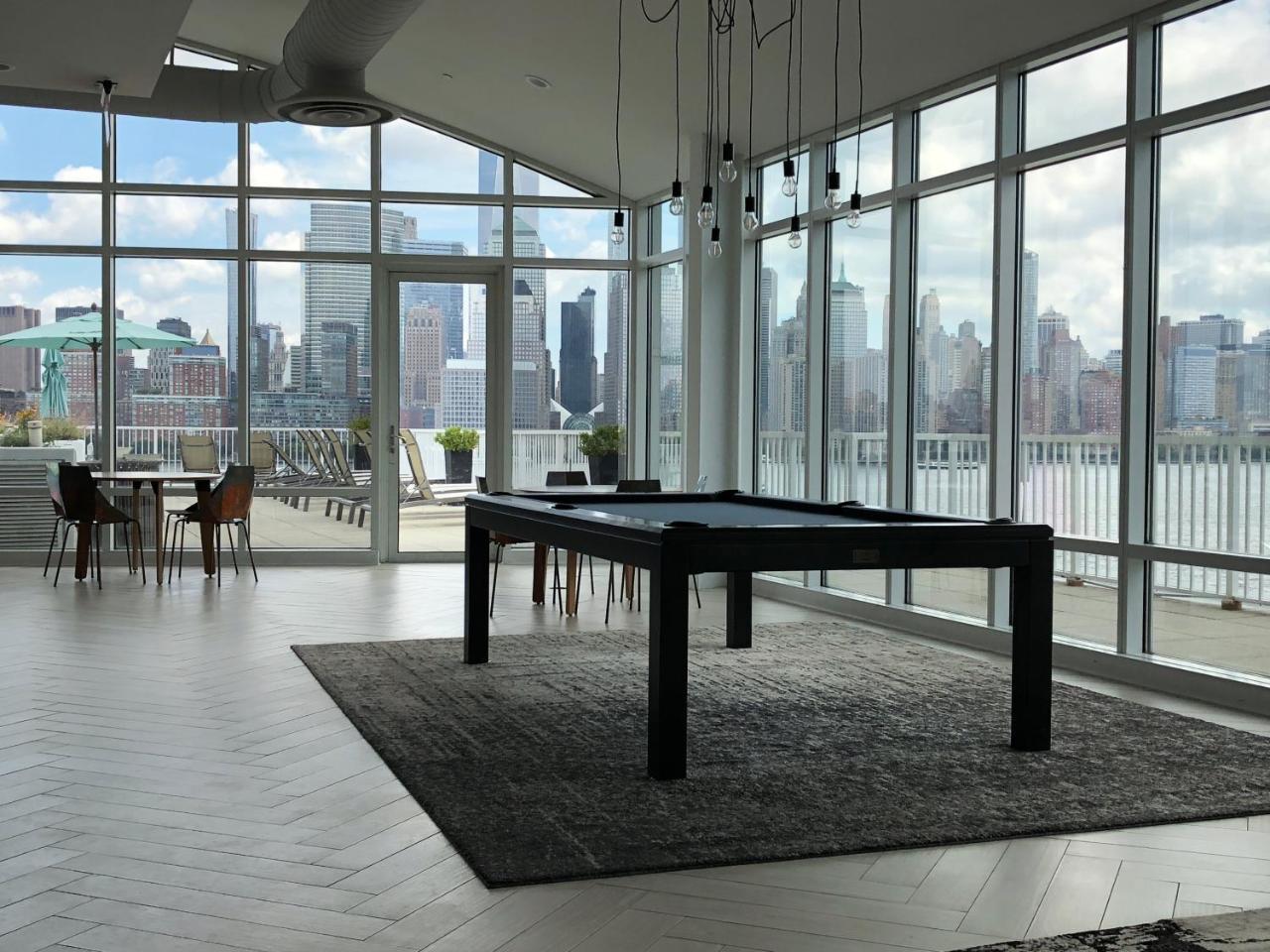 Dharma Home Suites Jc At Exchange Place Jersey City Zewnętrze zdjęcie